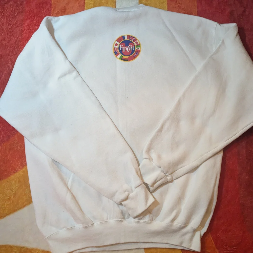 Vintage Epcot Center Walt Disney World Sweatshirt, White Unisex Large Retro 80's - Picture 7 of 9